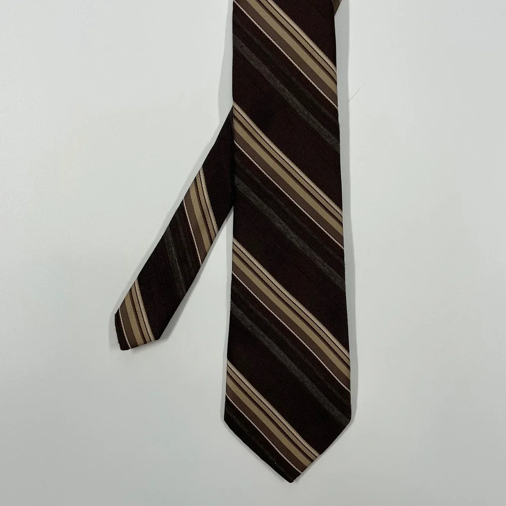 Envoy Brown Tan Diagonal Striped Silk Blend Necktie Mens OS